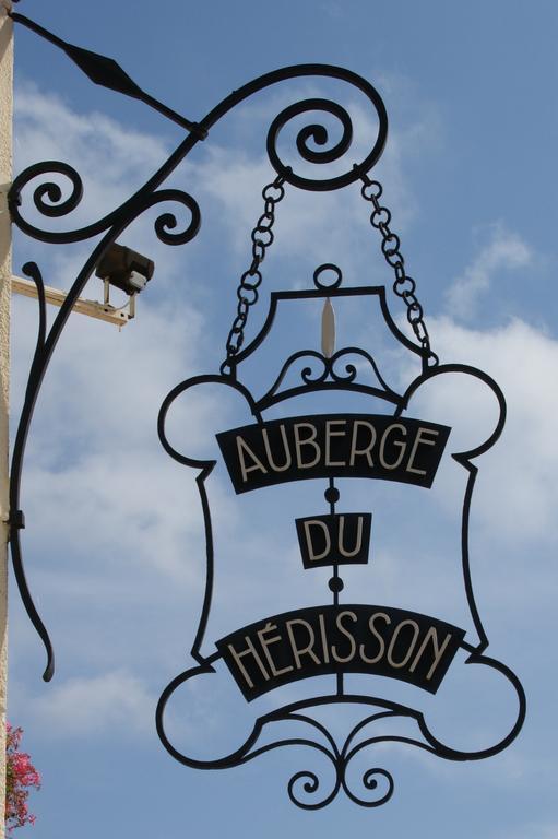 Auberge Du Herisson La Chaux-du-Dombief Dış mekan fotoğraf